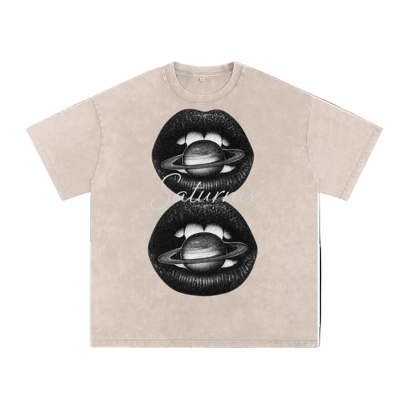 saturn lips tee