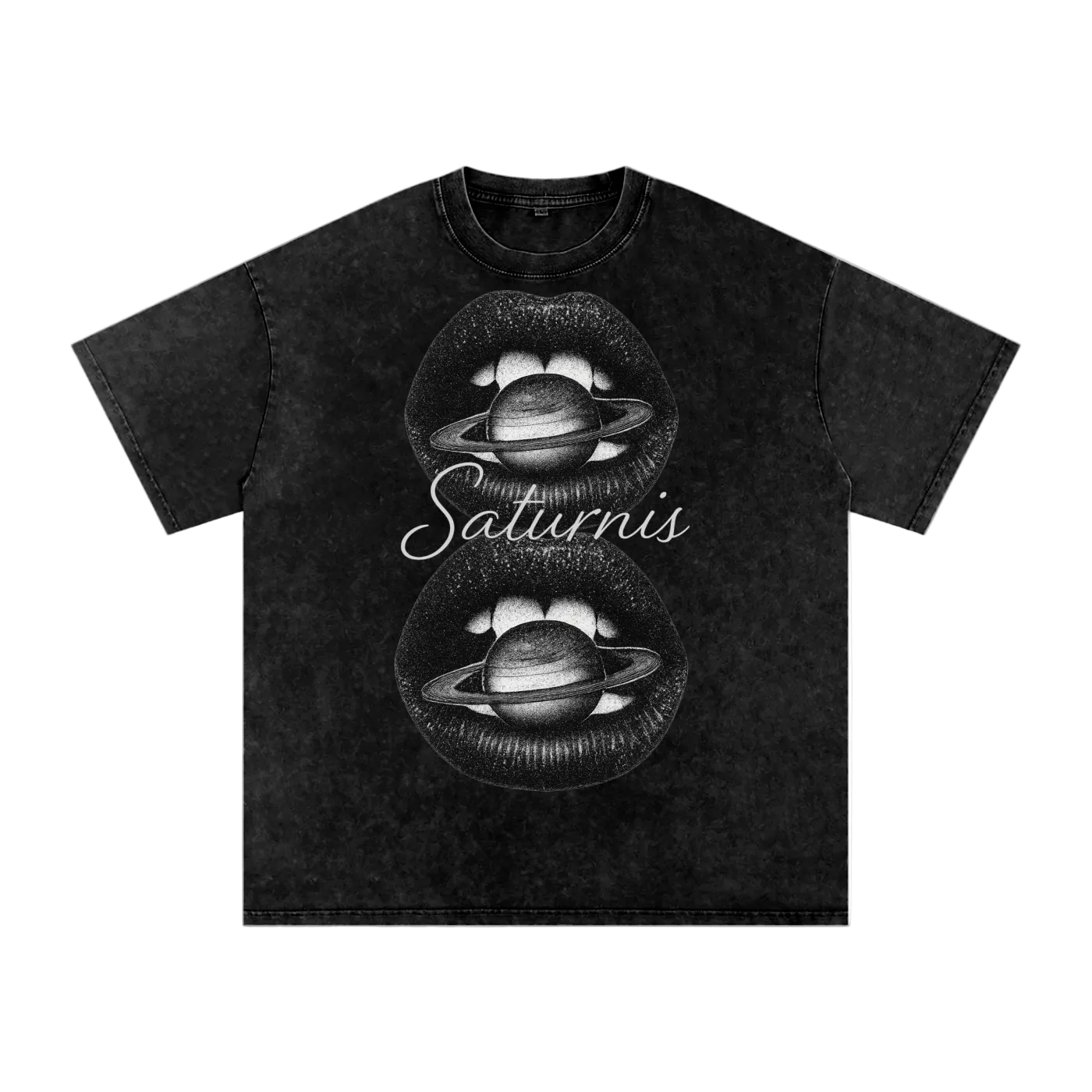saturn lips tee